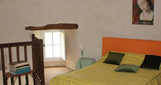 Logis "Dans l'enceinte du château"