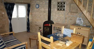 Le Bois de l'église "The Stables"