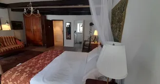 Les Oies Sauvages "Wild Geese"