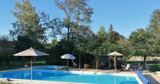 Les Champs de l'Oume "L'oumé Lodge"