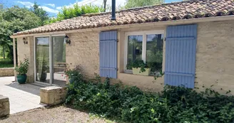 Les Champs de l'Oume "L'oumé Lodge"