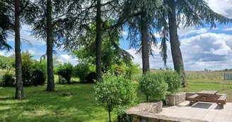 Les Champs de l'Oume "L'oumé Lodge"