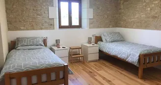 Le Nid sur la Plaine