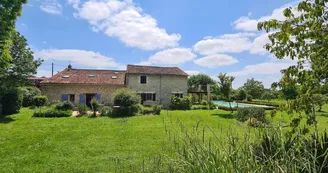 Le Nid sur la Plaine