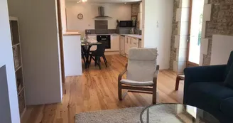 Le Nid sur la Plaine