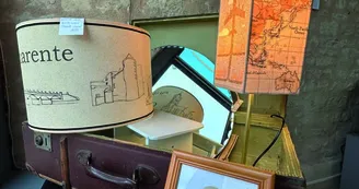 Exposition abat jour et objets déco en SABLE