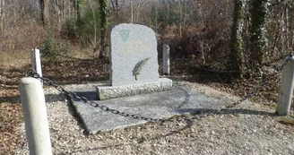 Stèle de la Résistance - La Tâche